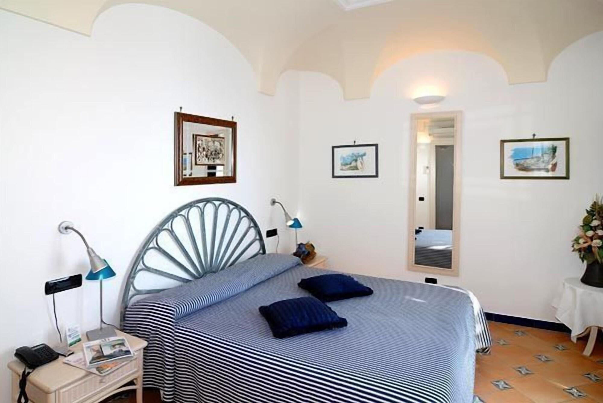 Hotel Bellevue Suite Amalfi Esterno foto
