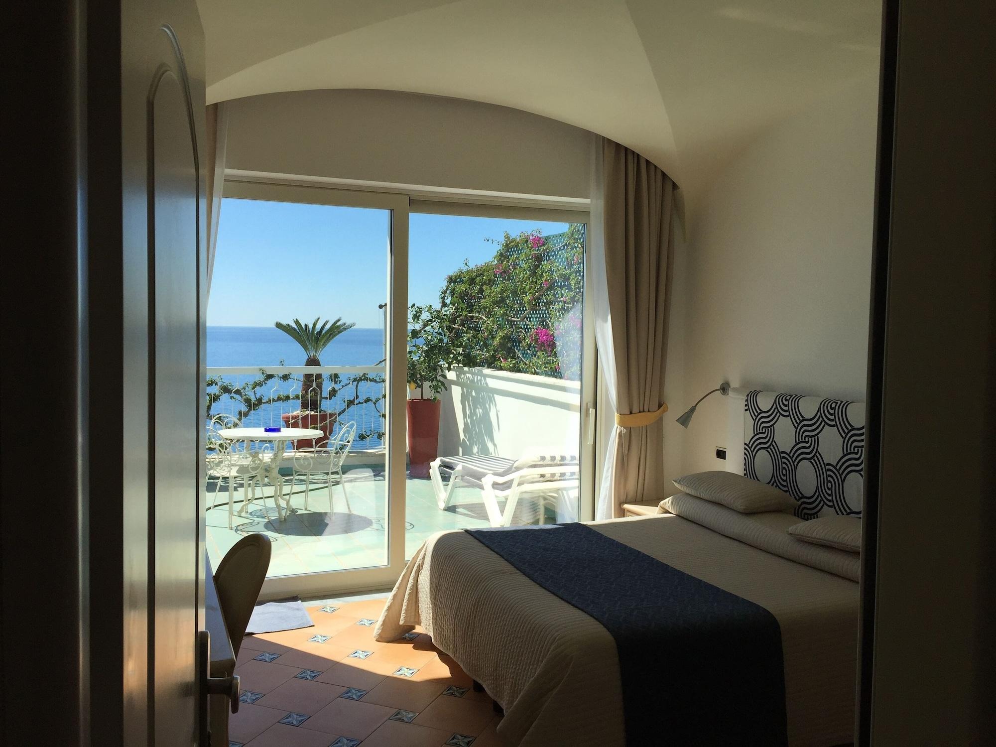 Hotel Bellevue Suite Amalfi Esterno foto