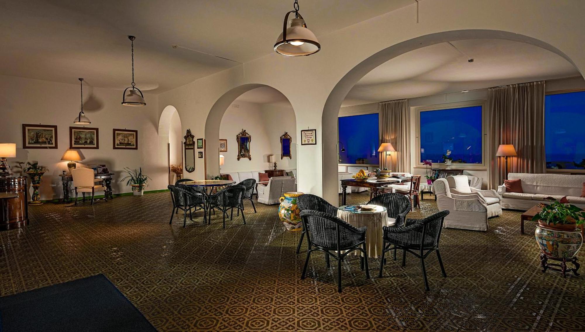 Hotel Bellevue Suite Amalfi Esterno foto